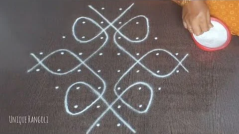 Latest sikku kolams with 8-2 straight dots|8 Chukkala muggulu|Simple rangoli designs|Unique Rangoli