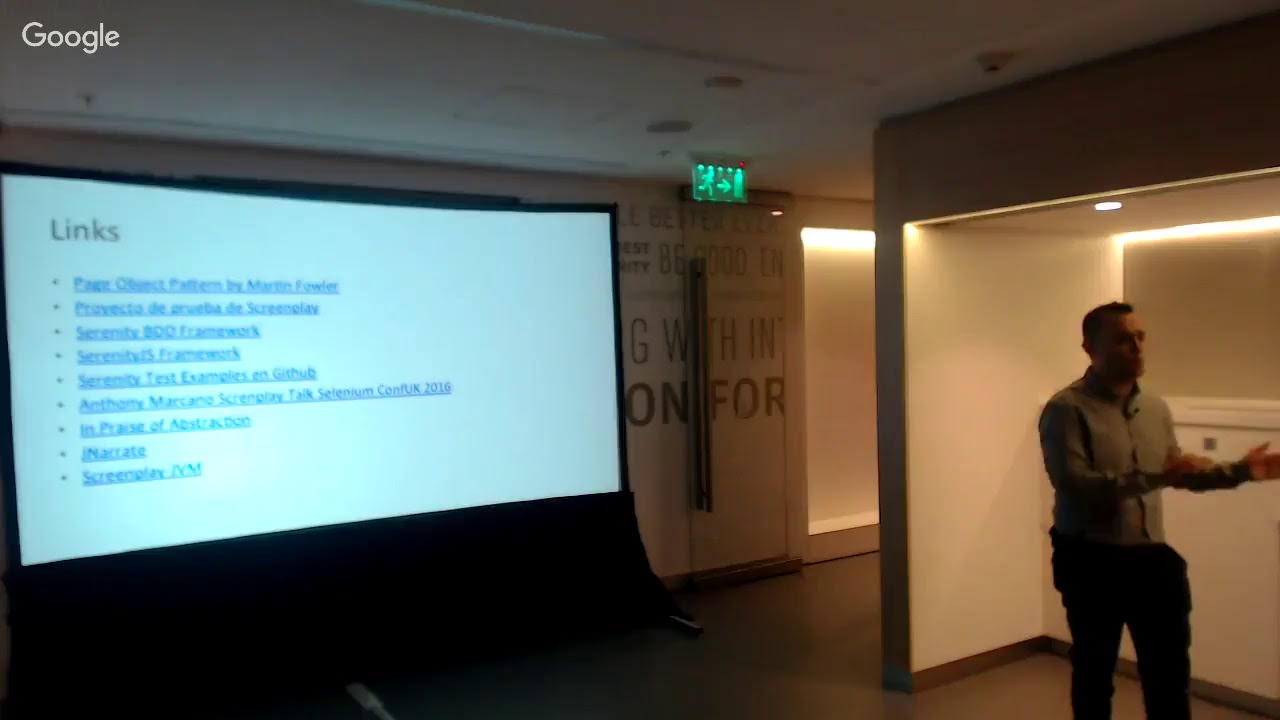 Luz, cámara, Screenplay! por Rodrigo Martin