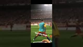 Ella mueve el culo pa que se lo gozen 🥵🥵 (Que culito Messi) #shorts