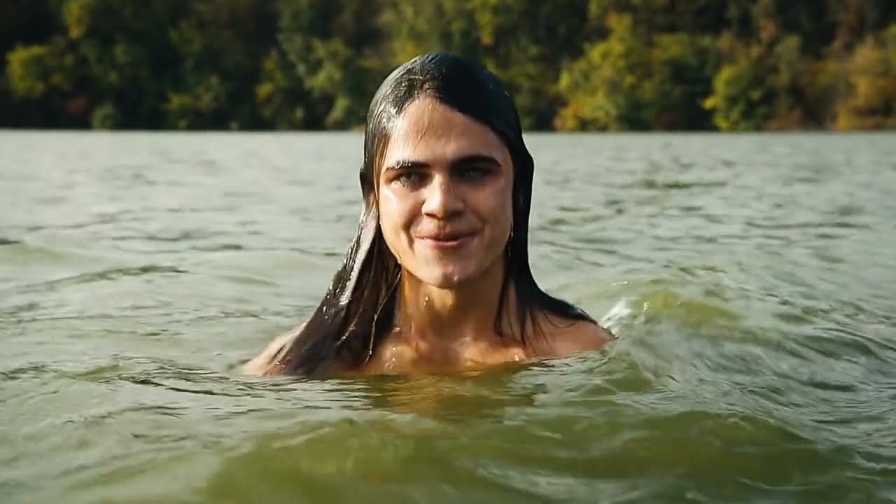 Kent (Wednesday) Oliver Watson Twixtor