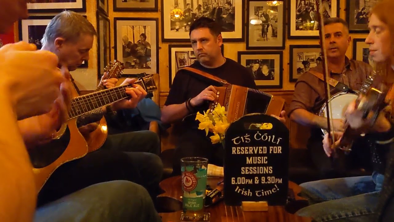 A Soaring Irish Trad Session in Tig Coili in Galway. March 2024