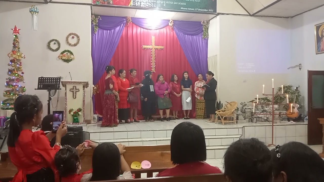 Drama Natal Umum dari ibu-ibu PW Gereja GKII Muara Aman...!!!!!