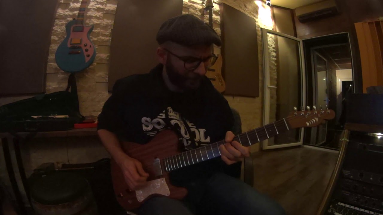 Sakis Gallo - Flight Of The D Minor Pentatonic