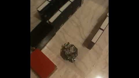 Arduino robot with ultrasonic sensor