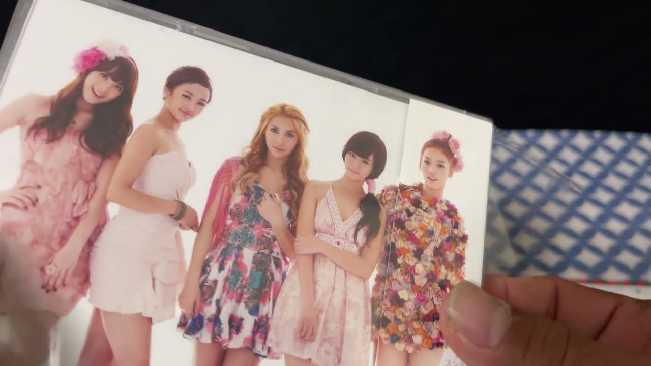 Kara Girl's Talk Limited Editions Unboxing - YouTube
