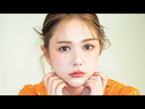 🔥村重杏奈が超ミニ＆大胆ビキニ風トップス披露😍「ちょいお尻見え」でファン悶絶💖
