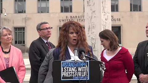 Day Gardner Stands for the 1st Amendment with Priests for Life