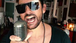 Los Rabanes feat. Beto Cuevas & Randy Ebright – De Música Ligera (Video Oficial)