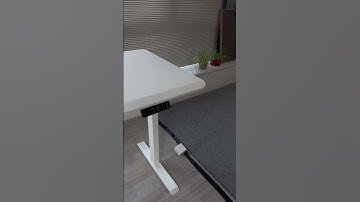 we specializes in making height-adjustable desks. #adjustabledesk #desksetup #standingdesk