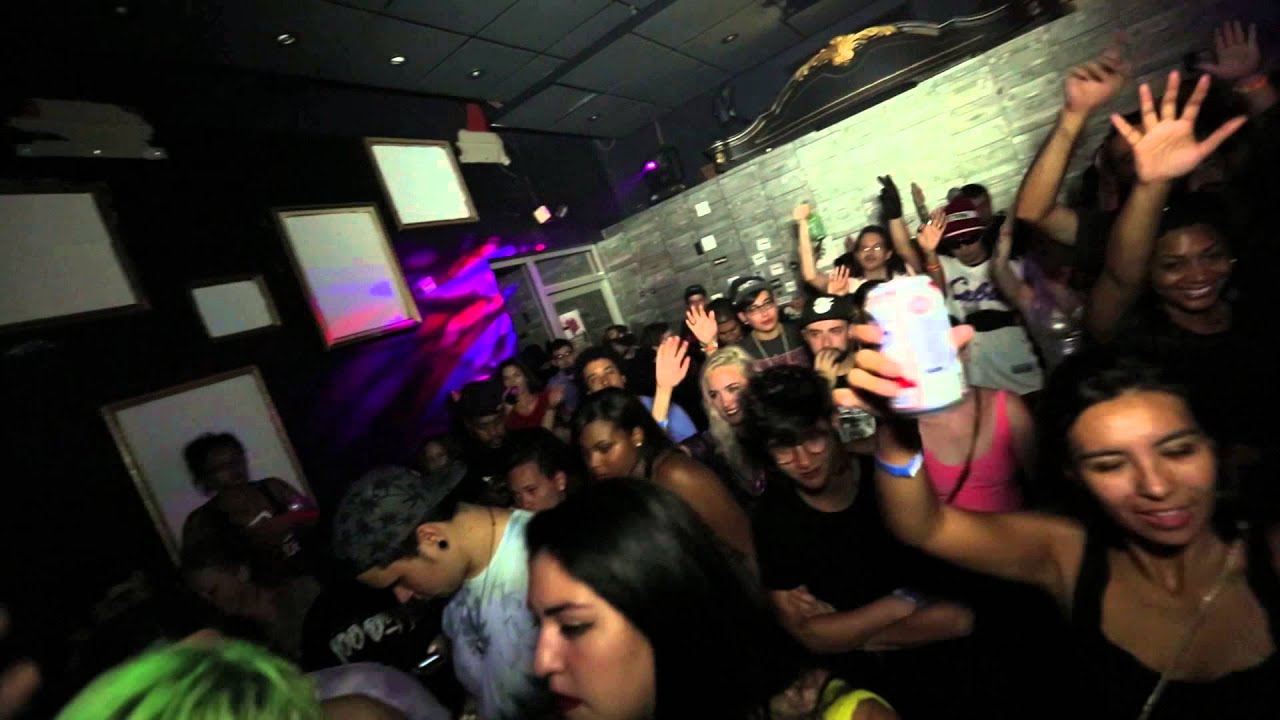 Wil E. Haze & 2Bongz - Live @ Lil Debbie Show