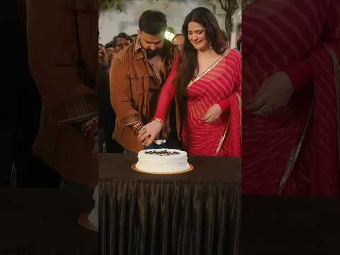 Pyaar Mein Hain Hum Video Song Pawan Singh Zareen Khan Payal Dev Kunaal Vermaa Bhushan K