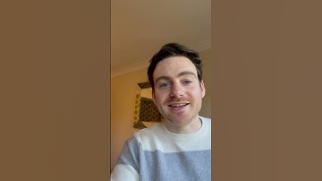 What is a bioinformatician?