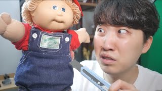 새벽 4시 인형의 배를 44번 찌르면 엄청 무서운일이 일어난다고 합니다..ㄷㄷ