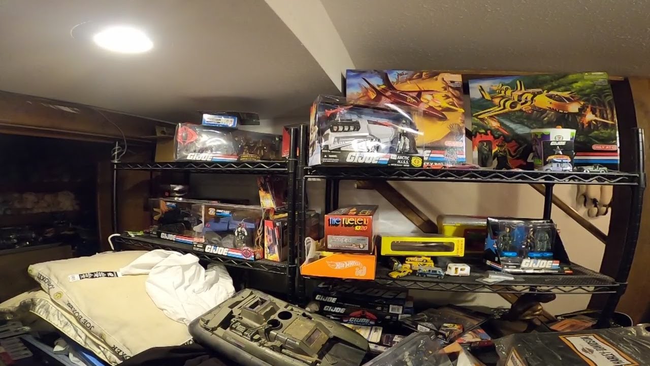 Nearly $30,000 Worth Of Vintage Toys Stolen In Longmont - YouTube