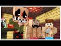 NON GIOCARE A MINECRAFT SE LUI TI STA GUARDANDO!