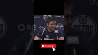 Leon Draisaitl laughs off a Dumb Question By a reporter#nhl #oilers #shorts #hockey