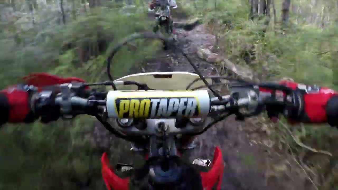 Falling twice and jumping log on crf250x!!!