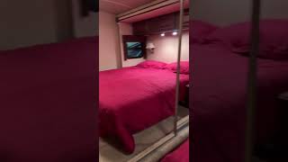 2007 Winnebago Journey 39K Autos RV For Sale in Hudsonville, Michigan