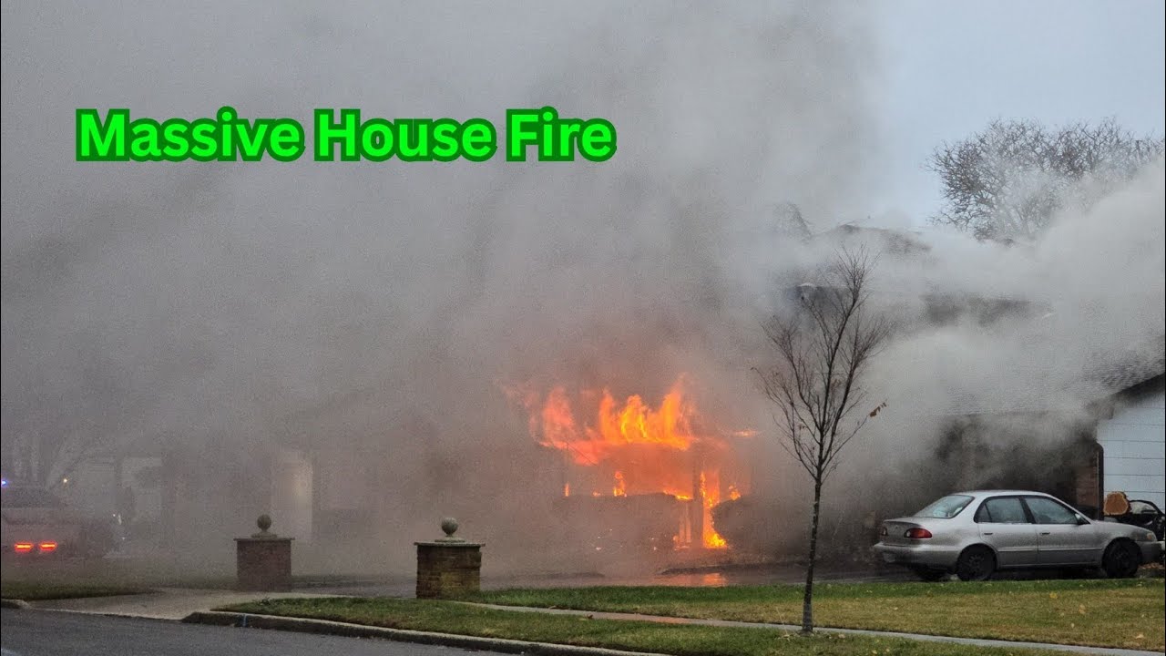 PRE ARRIVAL: Multiple Companies Handle A Massive Working Structure Fire In St James • 11/30/2025