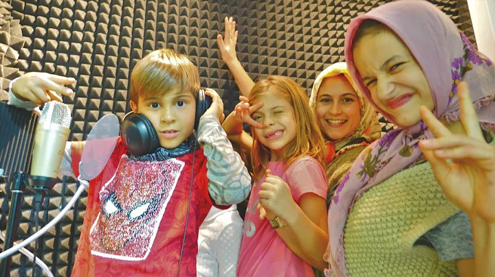 Fndk ailesi stdyoda klip ekiyor. Anneanne ve Babaa...