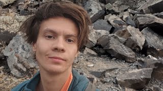 видео: Стоит ли искать девушку если у тебя мало денег? картинка: Стоит ли искать девушку если у тебя мало денег?