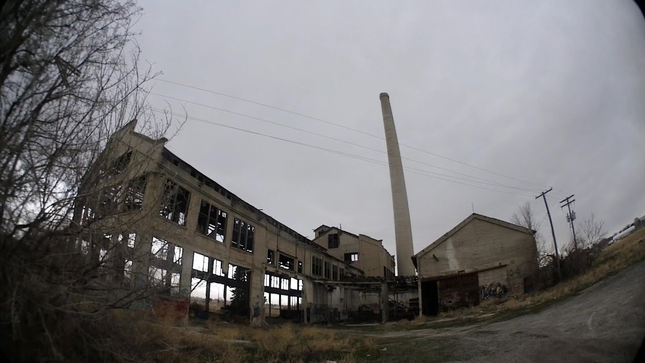 MASSIVE Abandoned Factory - YouTube