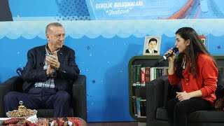 Cumhurbaşkanı Erdoğan, Trabzon'da 'Heyamo' türküsünü dinledi