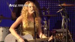 Taylor Swift - Our Song, HQ @ Sound Relief in Sydney