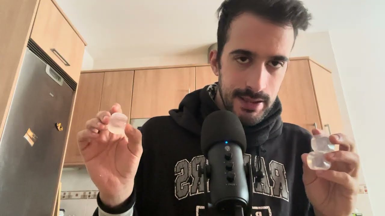 ASMR DUNTINA - TE HAGO SONIDOS CON CUBITOS DE AGUA - TAPPING Y MOUTH SOUND #asmrcommunity 