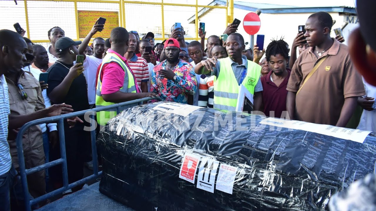 Mwili Wa SARAFINA wafika Malindi, Mamia Wajitokeza MALINDI AIRPORT Kutazama, Msafara Mpaka Star Hosp