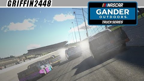 the wall helps sometimes - iRacing NASCAR Trucks Class C Fixed at Atlanta