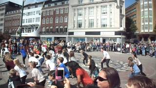 BEAT CREW FLASH MOB - BOURNEMOUTH SQUARE