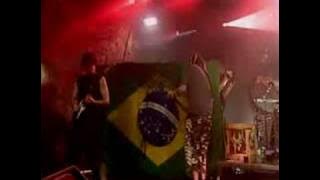 Download lagu Soulfly-Frontlines(live in Polahd)