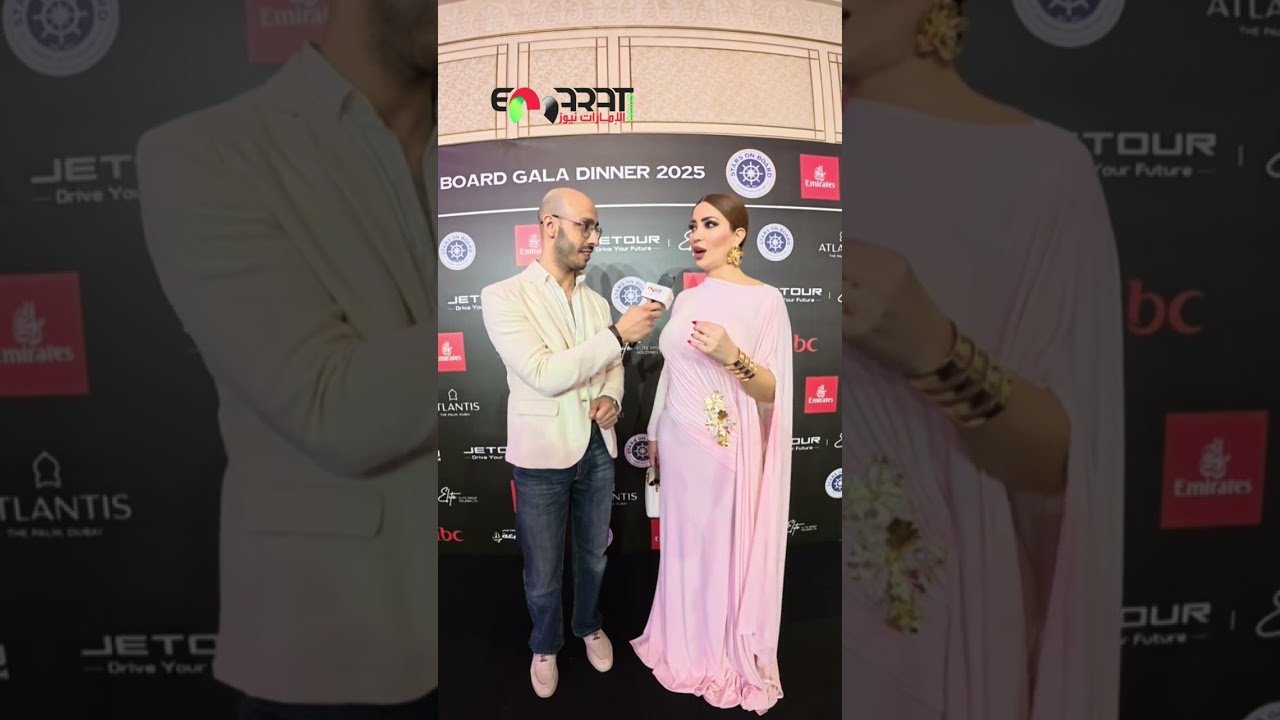 النجوم  يتألقون في حفل 