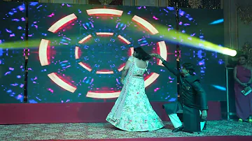 Lo Chali Main..Dance performance by Akanksha Utkarsh