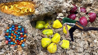 Massive Gold Nugget haul continues! We find a lot of Gold & Gemstone $100M