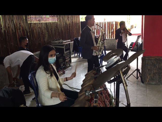 GONDANG SAWAN PUTIH - SION SINAGA BERSAMA PARNA MUSIK BENGKULU class=