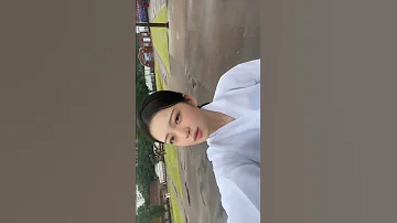 AI 비오는날 한복입고 Shorts Tiktok 