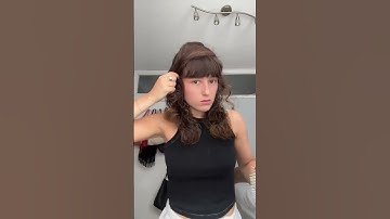 How to style CURTAIN BANGS #styling #curtainbangtutorial #tutorial #curtainbangs #blowout #hair