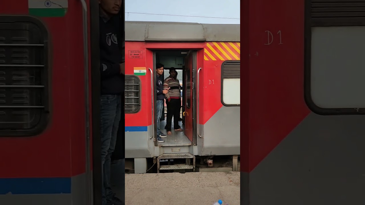 TRAIN KA SABSE SAFE COACH??? APP BATAYE! 🤔🤔🚆