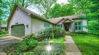 Beautiful Saugatuck Home: Golf Course Views!