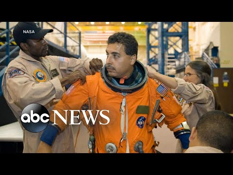 Video: Young Mexican Is Awarded By NASA