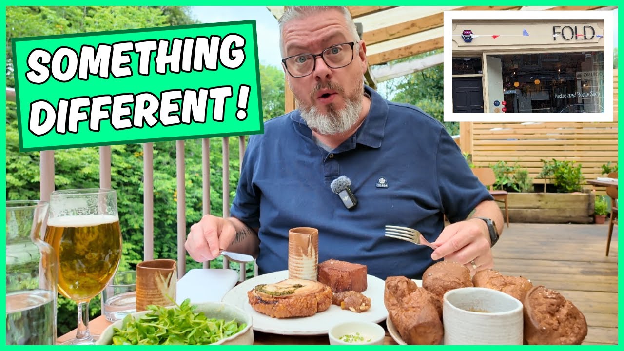 A VERY DIFFERENT SUNDAY LUNCH! I Review FOLD