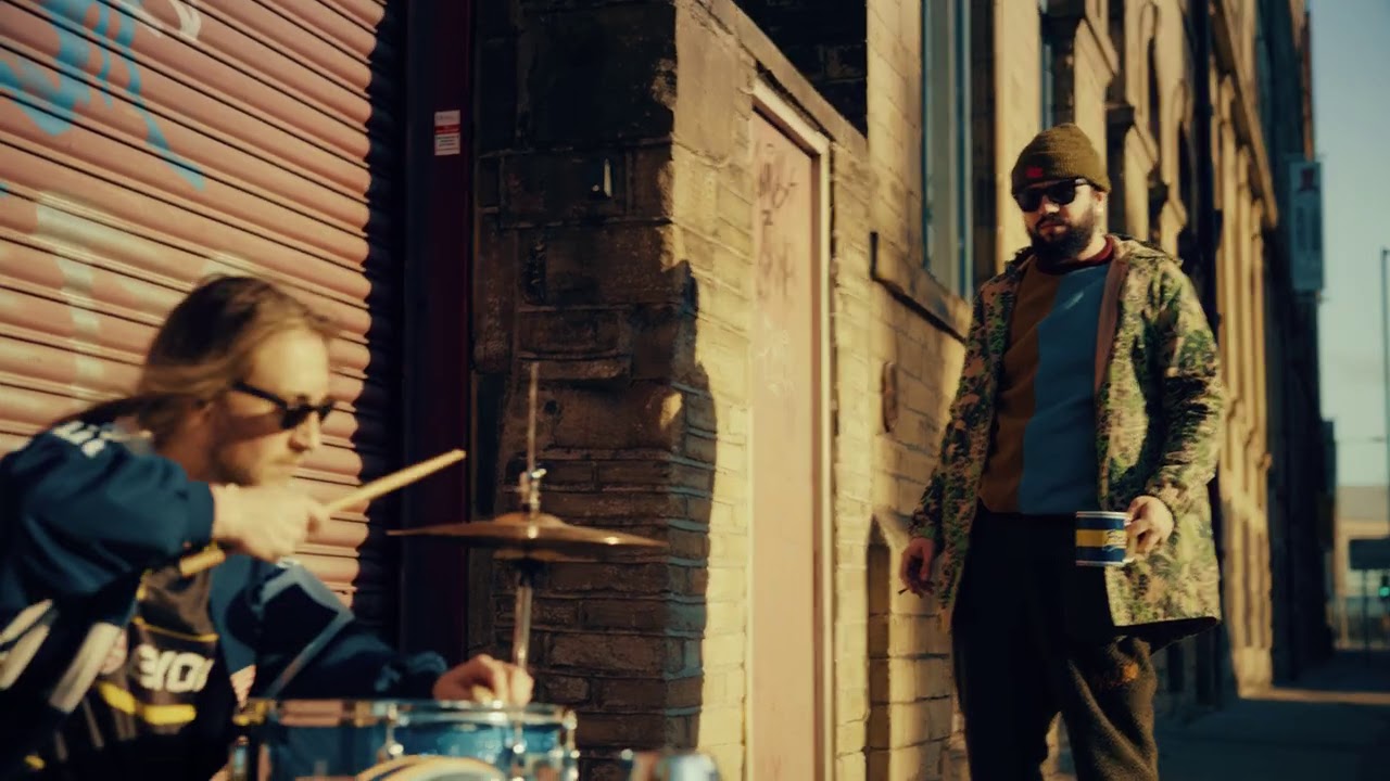 Ease Up | Lunar C & Hashfinger