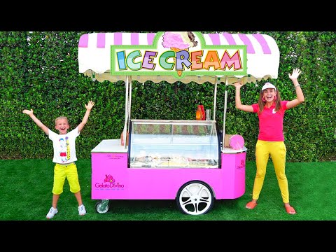 Niki und Mama vorgeben spielen Eis verkaufen