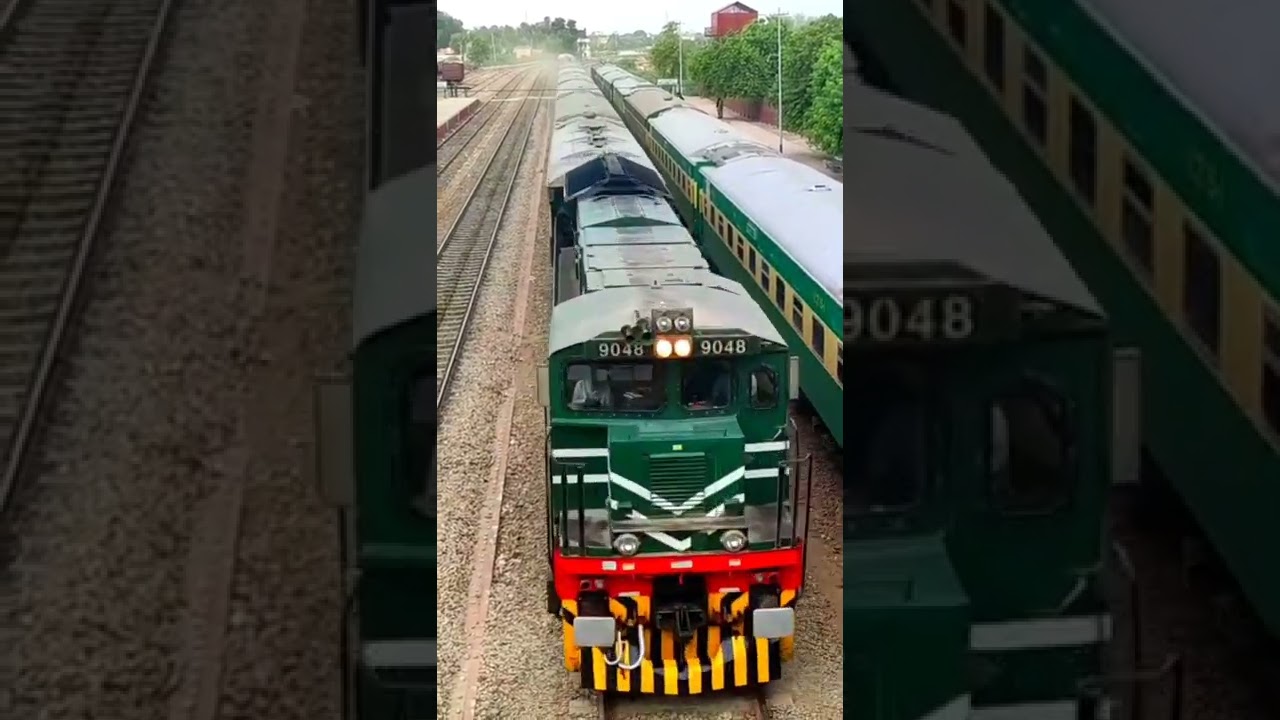 Millat Express | Millat Express Pakistan railway | Pakistan train |
