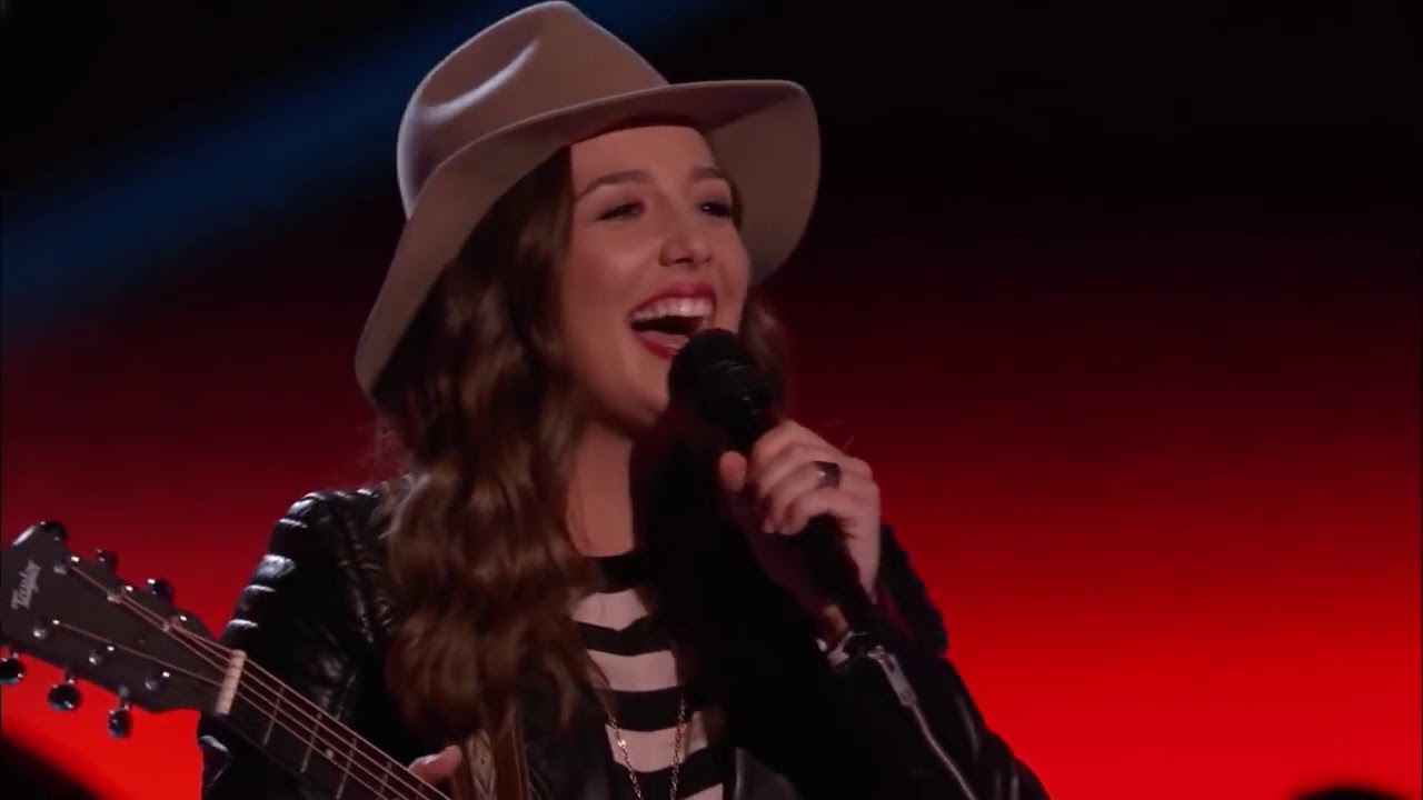 The Voice 2015 Blind Audition   Lyndsey Elm   Lips Are Movin