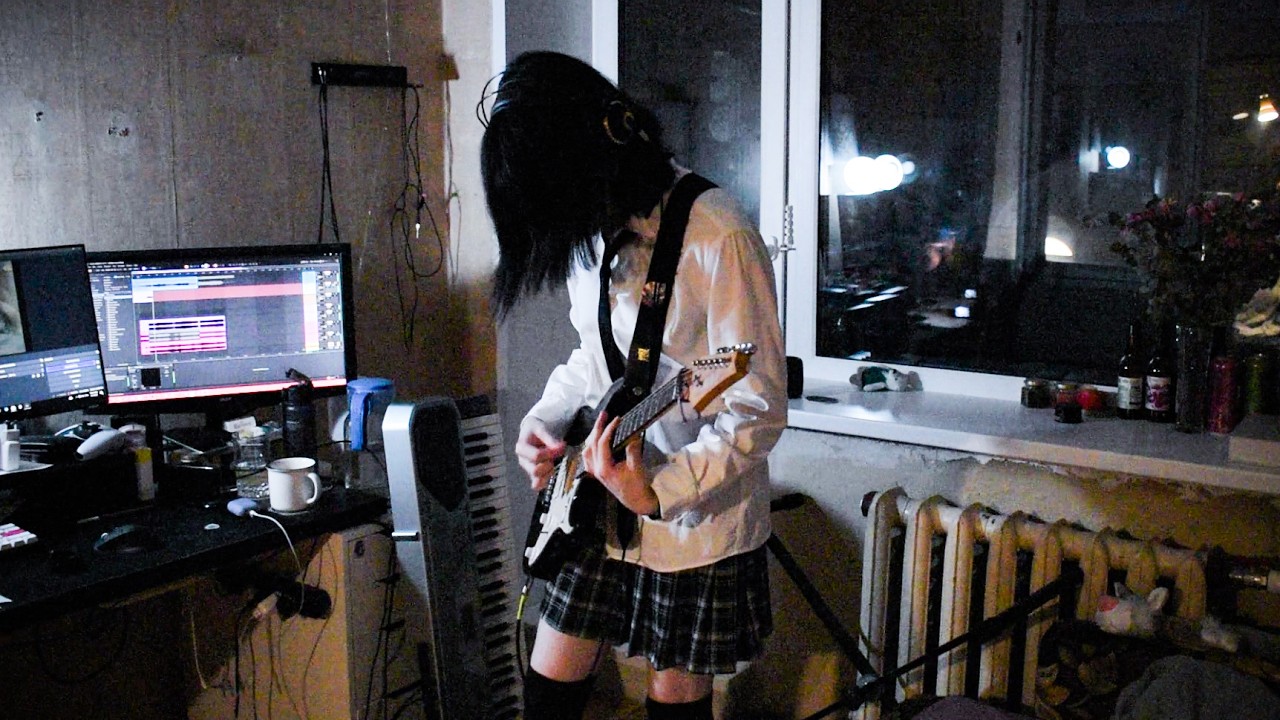 Aoi, Koi, Daidaiiro No Hi [cover]