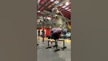 Banded Tuck Planche Push ups (4x8) (mid parallettes) 21/6/2023 @BeatsbyKane #planche #calisthenics