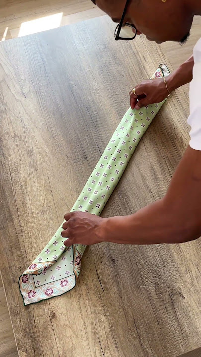 How to tie a men's silk neckerchief - large bandana scarf from Elizabetta Boutique